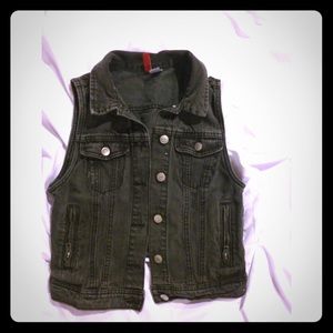 Cute Crop Demin Vest